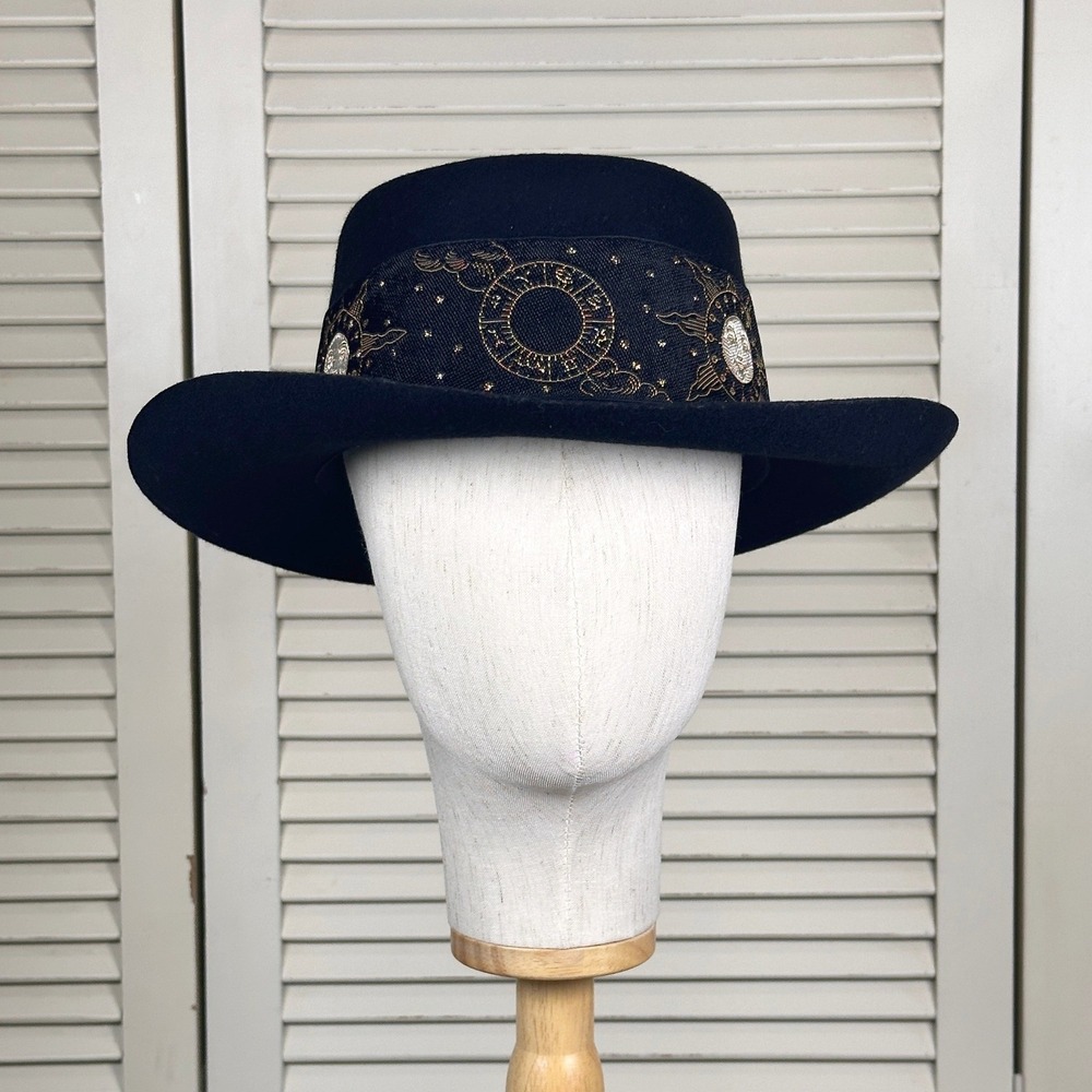 Vintage Italian Black Celestial Wool Fedora Sun Moon Gold Embroidered Ribbon Hat - Picture 4 of 8